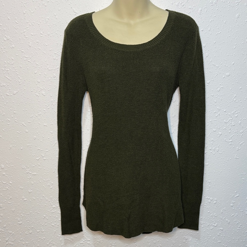 American Eagle Outfitters Olive Knit Sweater